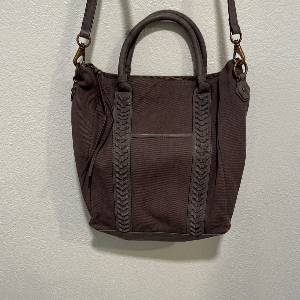 Chic Gray Shoulder Bag with Braided Accents